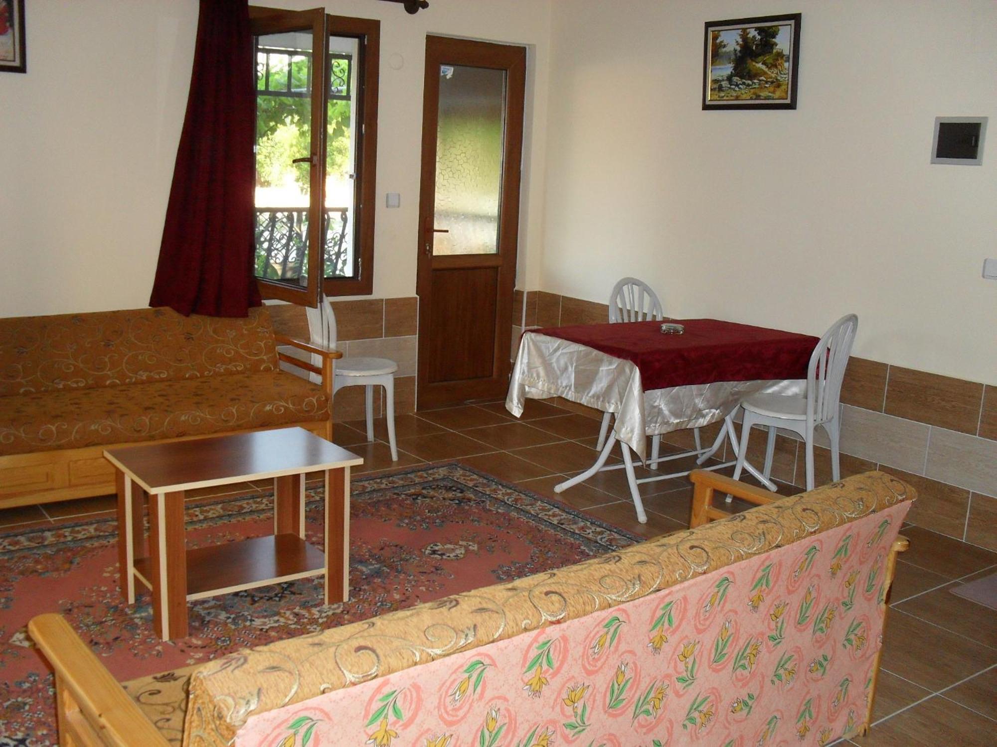 דליאן Villa Ozalp Apartments מראה חיצוני תמונה
