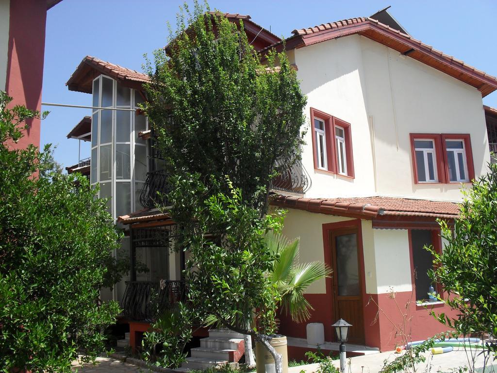 דליאן Villa Ozalp Apartments מראה חיצוני תמונה